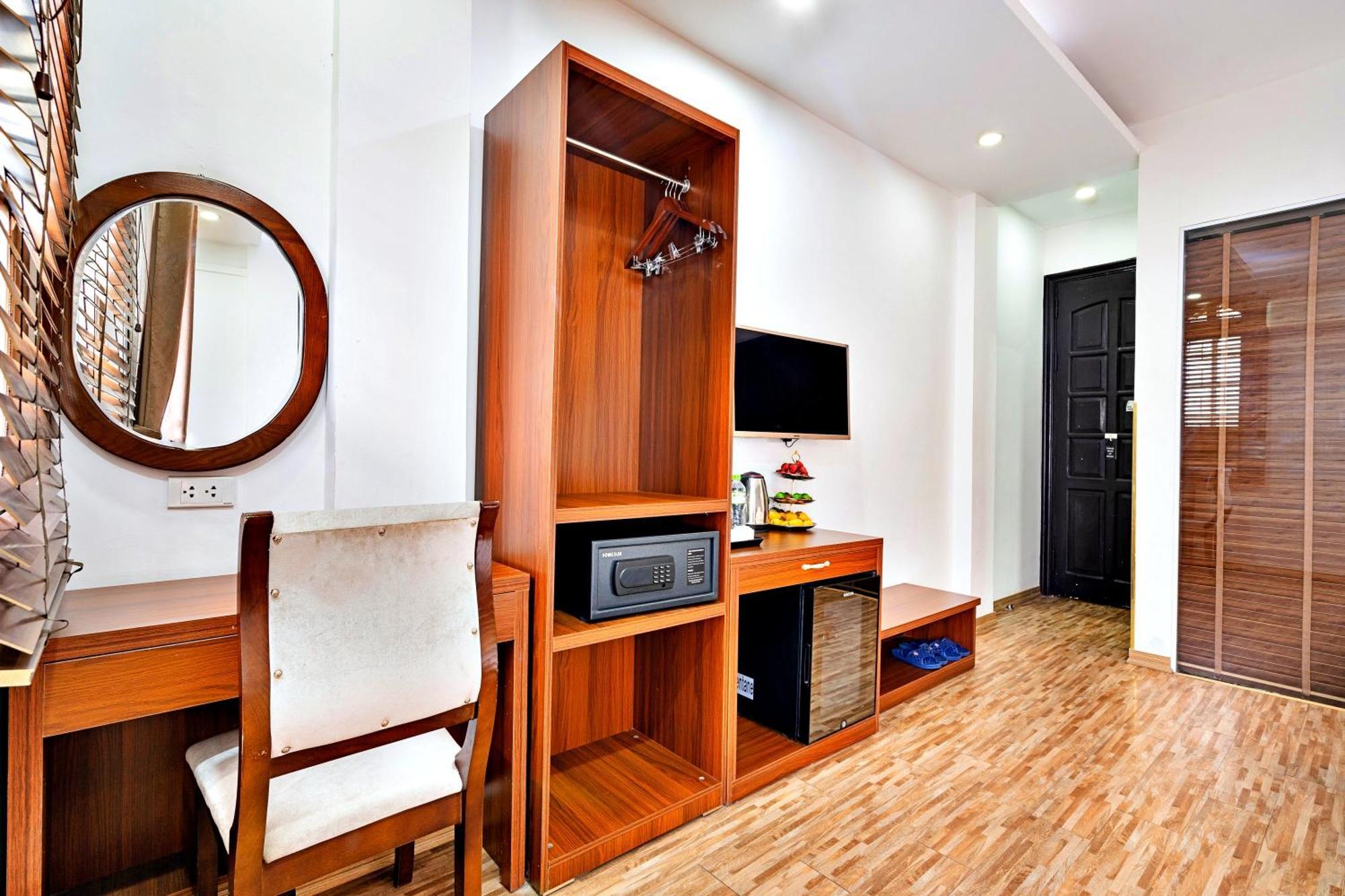 Serene Hotel 河内 客房 照片